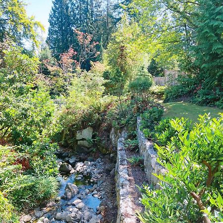 66 Creek Garden House Villa West Vancouver Esterno foto