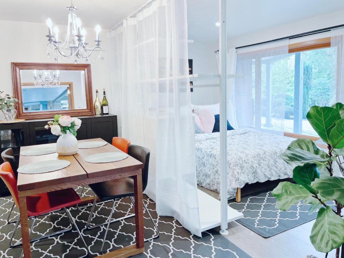 66 Creek Garden House Villa West Vancouver Esterno foto