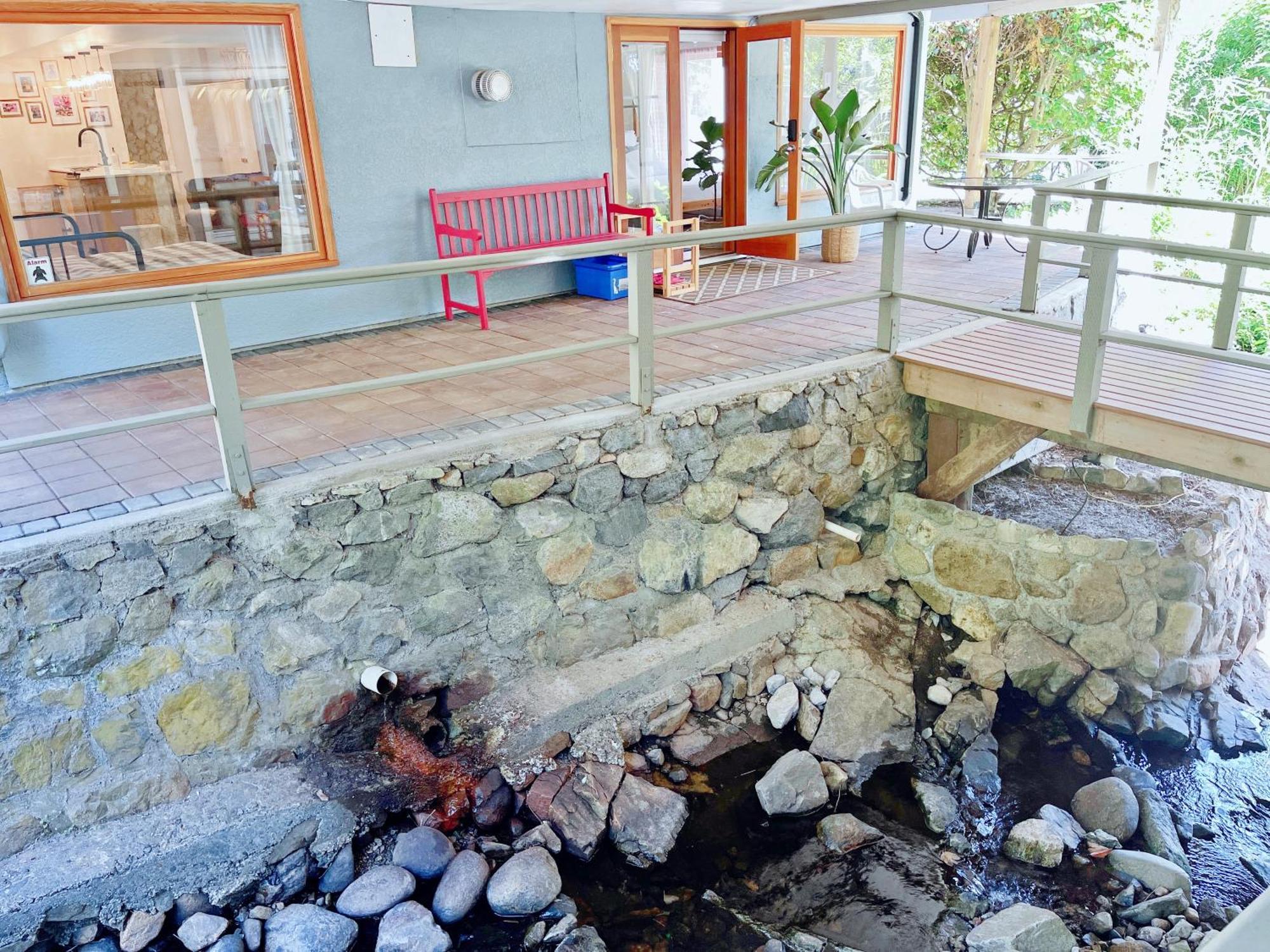 66 Creek Garden House Villa West Vancouver Esterno foto
